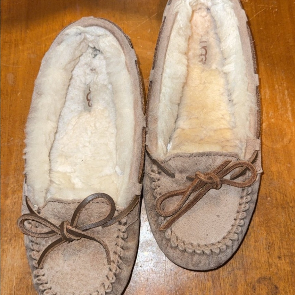 UGG Tan Moccasins NWOB